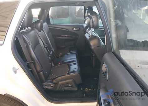 2017 Dodge Journey Crossroad Plus z USA, uszkodzony, nr VIN 3C4PDCGG7HT520427